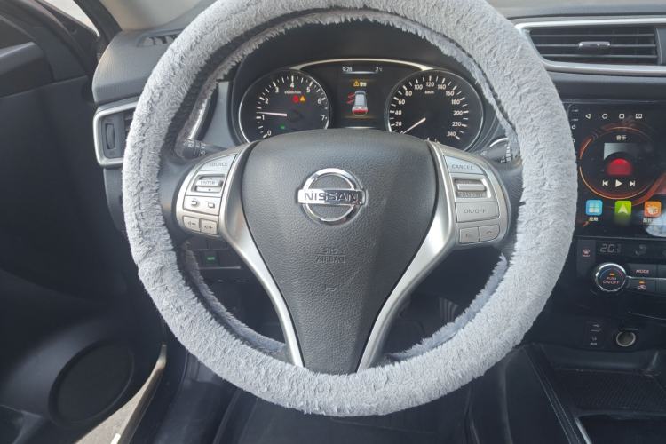 Used Nissan X-Trail 2014 2.0L CVT Smart Edition 2WD
