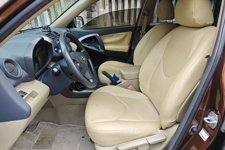 Used Toyota RAV4 2011 2.0L Automatic Classic Edition Left Front Seat