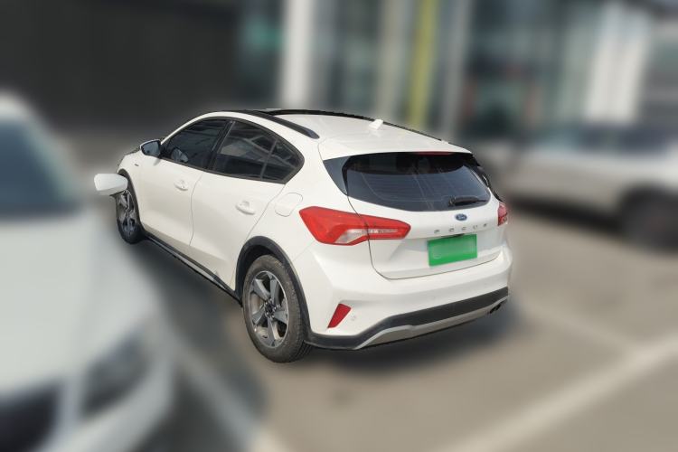 Used Ford Focus 2019 Hatchback EcoBoost 180 Automatic Trendy Model