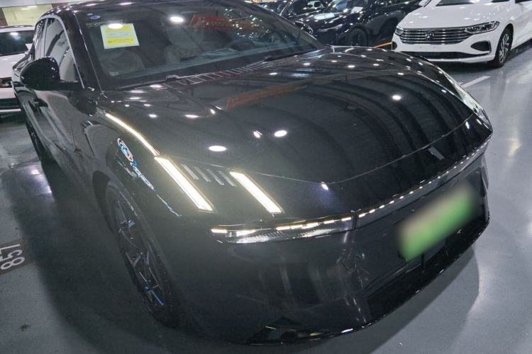 Used Lynk & Co Z10 2025 71 kWh 602 km Range Rear-Wheel Drive Pro