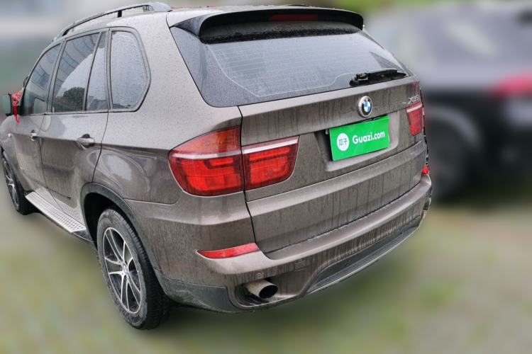 Used BMW X5 2013 xDrive35i Leading Model Rear Left 45 Deg