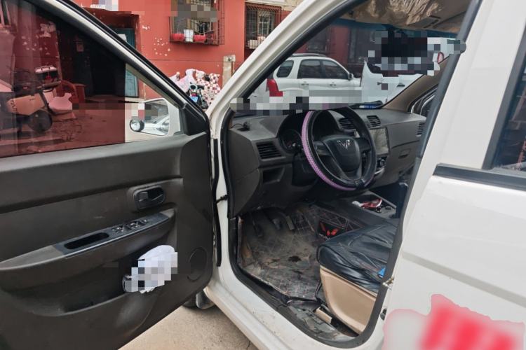 Used Wuling Hongguang 2016 1.5L Restyled S Comfort Version
