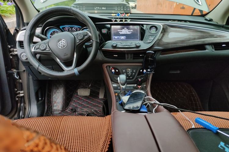 Used Buick Envision 2017 20T Two-Wheel Drive Elite Version Center Console