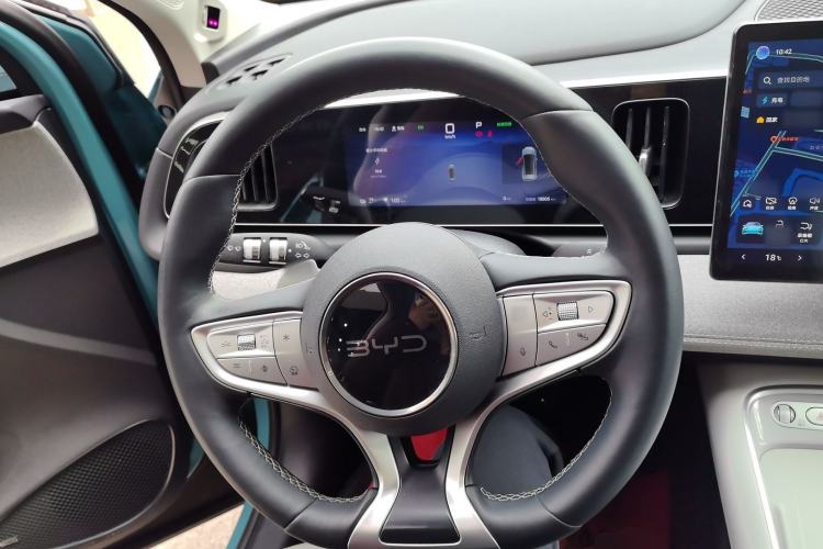 Used BYD Sealion 05 EV 2025 520 km Flagship SmartDrive Version Steering Wheel