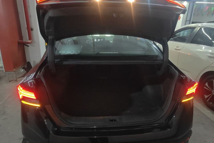 Used Nissan Teana 2022 2.0L XL-TLS Enjoyment Edition