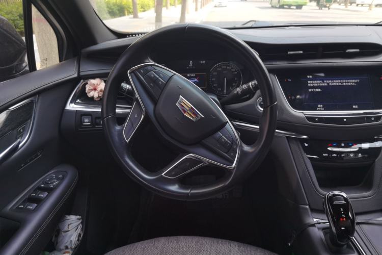 Used Cadillac XT5 2020 Revised Version 28T Luxury Edition
