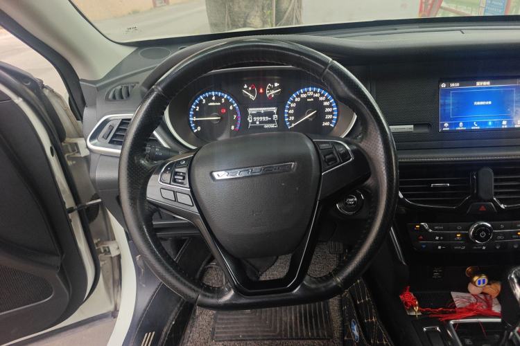 Used Venucia T90 2017 2.0L CVT Smart Edition