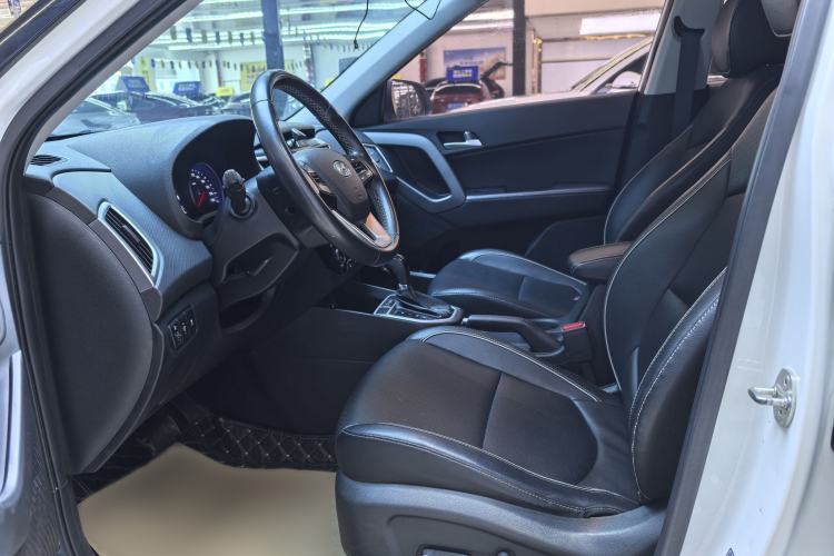 Used Hyundai ix25 2017 1.6L Automatic Smart Version
