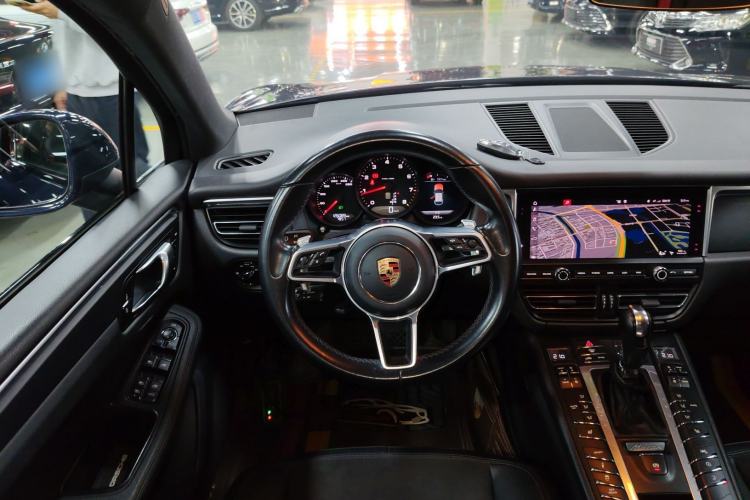 Used Porsche Macan 2018 Macan 2.0T Steering Wheel