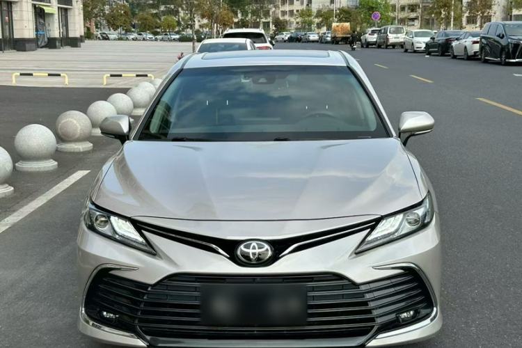 Used Toyota Camry 2021 2.0G Luxury Edition Exterior 4