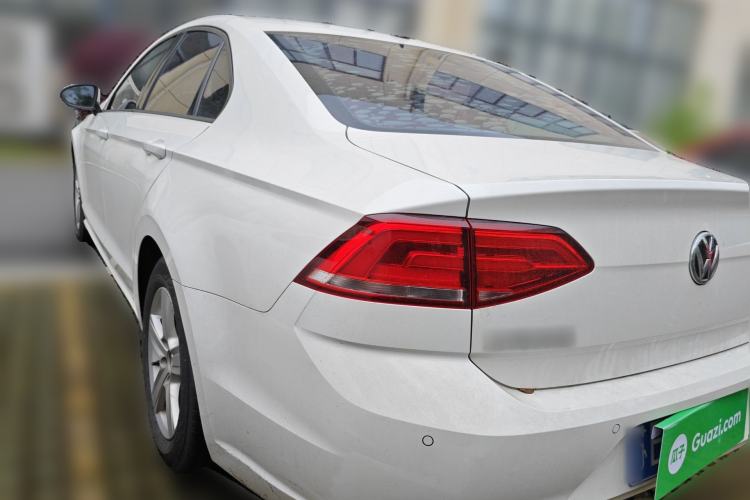 Used Volkswagen Lamando 2018 230TSI DSG Fashion Edition Rear Left 45 Deg