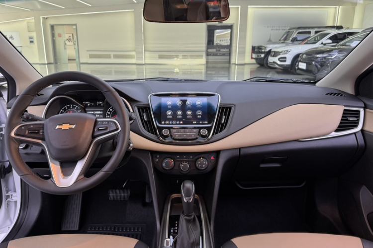 Used Chevrolet Monza 2022 320 Automatic Enjoyment Sunroof Version Interior 1