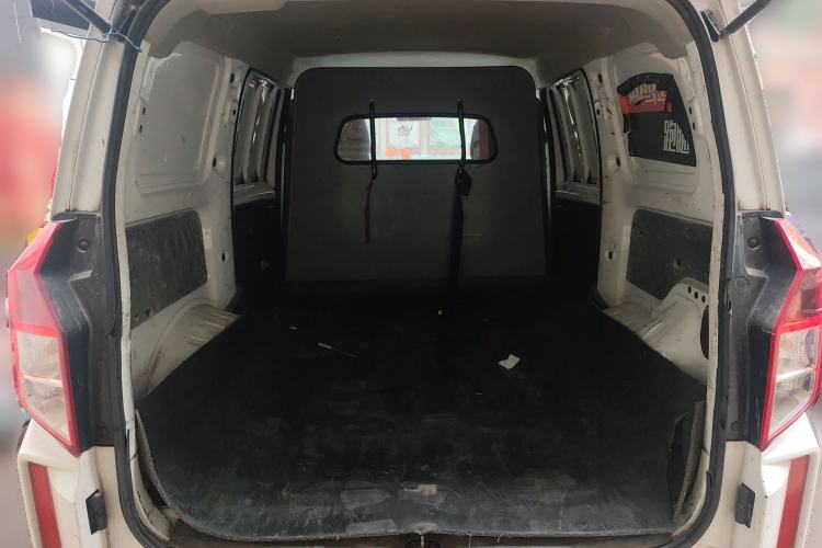 Used Wuling Hongguang PLUS 2019 1.5T Manual Wealthy Version 2 Seats Trunk