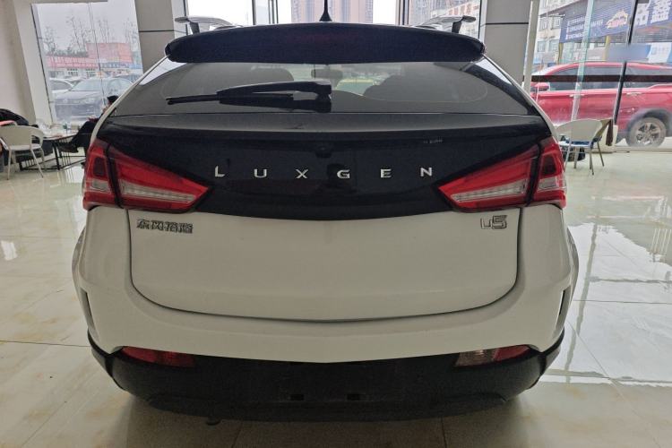 Used Luxgen U5 SUV 2017 1.6L Manual Knight Edition

