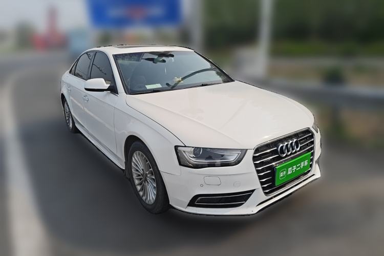 Used Audi A4L 2016 35 TFSI Collector's Edition Automatic Standard Model Front Right 45 Deg