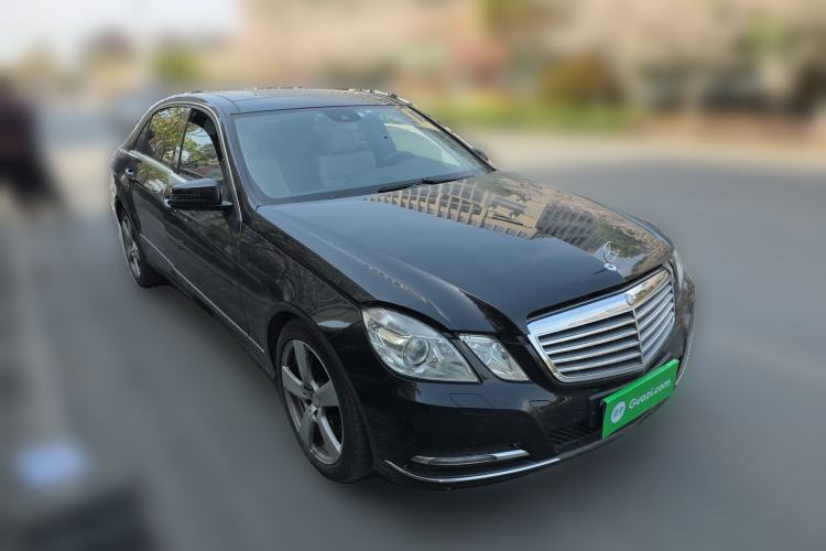 Used Mercedes-Benz E-Class 2013 E 260 L CGI Stylish Model
