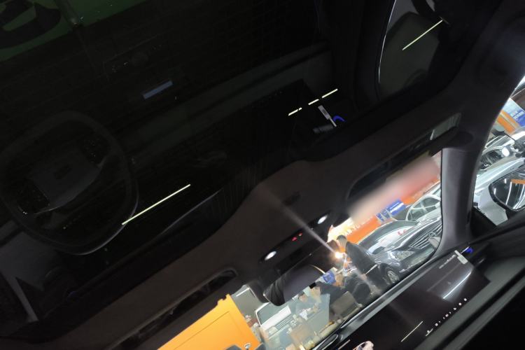 Used Geely Galaxy E8 2025 700 km Long-Range Intelligent Driving Version Headliner