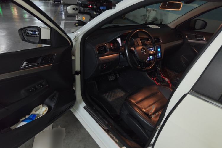 Used Volkswagen Lavida 2017 1.6L Automatic Comfort Edition