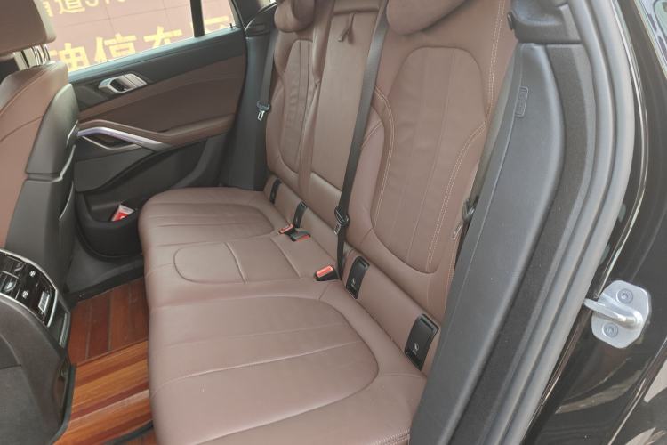 Used BMW X6 2021 xDrive40i Luxury Model with M Sport Package