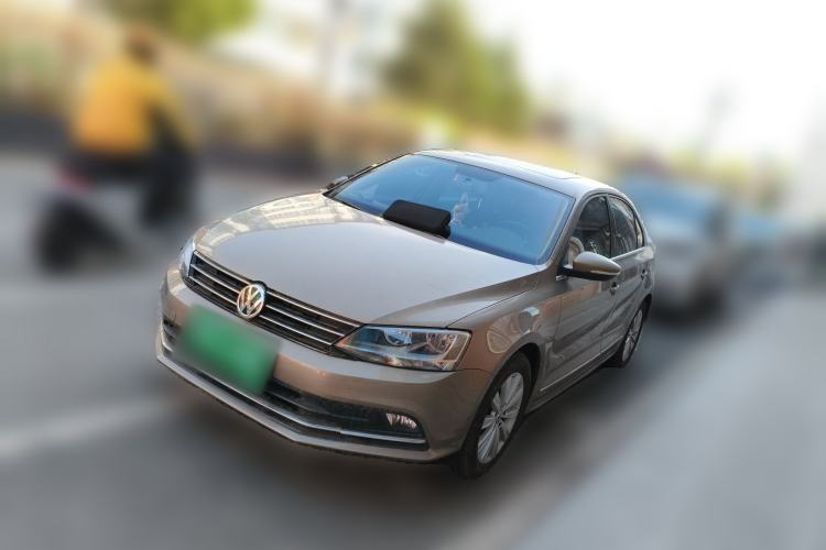 Used Volkswagen Sagitar 2015 1.6L Automatic Comfort Model