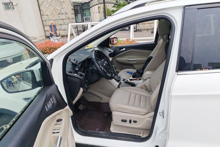 Used Ford Kuga 2013 1.6L GTDi 4x4 Elite Model Left Front Seat