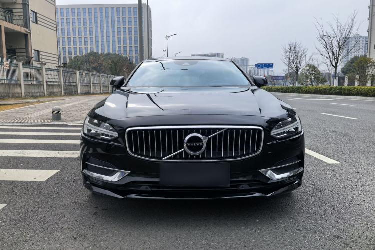 Used Volvo S90 2019 T5 Zhiyi Edition
