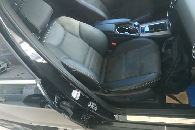 Used Mercedes-Benz GLK-Class 2014 GLK 200 Standard Model
