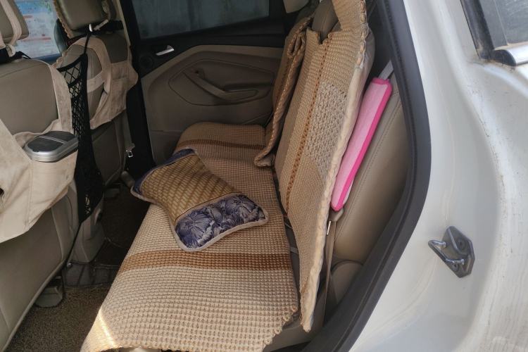 Used Ford Kuga 2013 2.0L GTDi Four-Wheel-Drive Elite Model Left Rear Seat