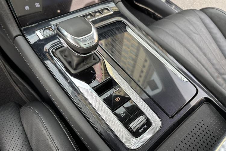 Used Hongqi H5 2023 2.0T Automatic Smart Connect Flagship Edition