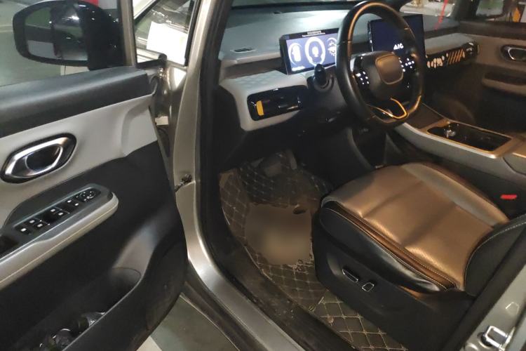 Used AION Y 2022 70 Enjoyment Edition Lithium Iron Phosphate Driver Seat