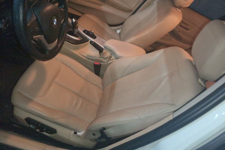 Used BMW 3 Series 2013 320i Sport Edition
