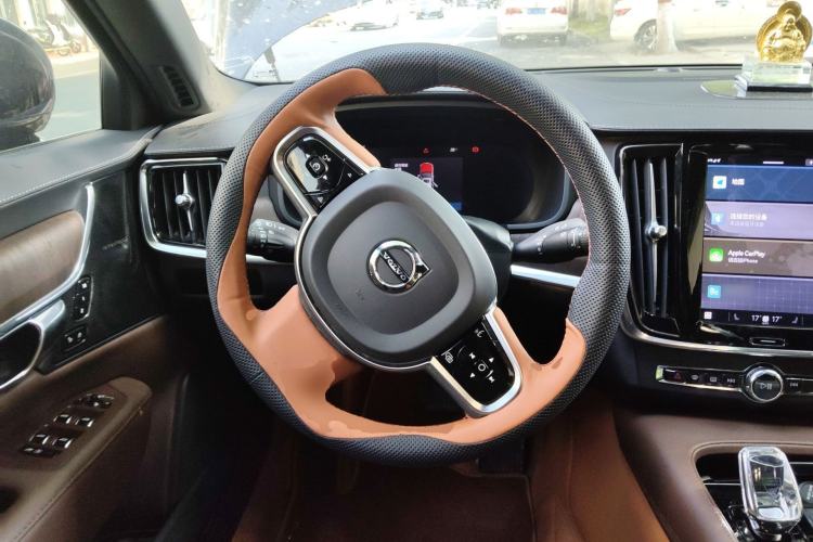 Used Volvo S90 2024 B5 Zhiyuan Luxury Edition
