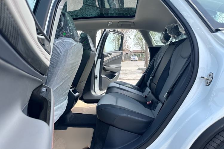 Used Volkswagen ID.7 VIZZION 2024 AIR model Interior 3