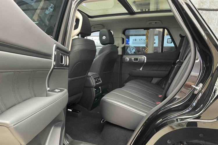 Used Tank 400 New Energy 2024 Hi4-T Off-Road Edition Interior 6