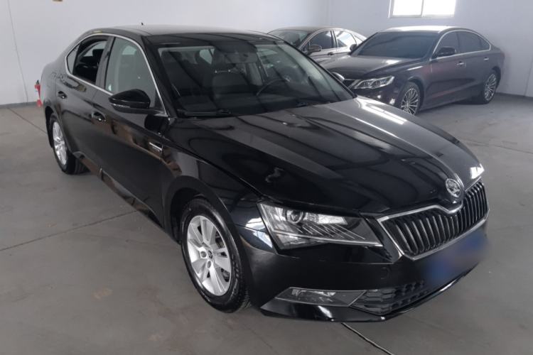 Used Skoda Superb 2016 TSI330 DSG Innovation Edition
