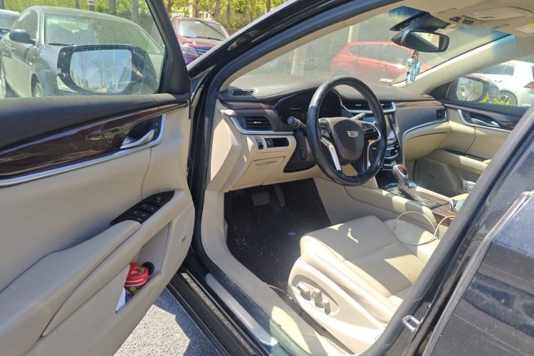 Used Cadillac XTS 2016 28T Elite Edition Driver Seat