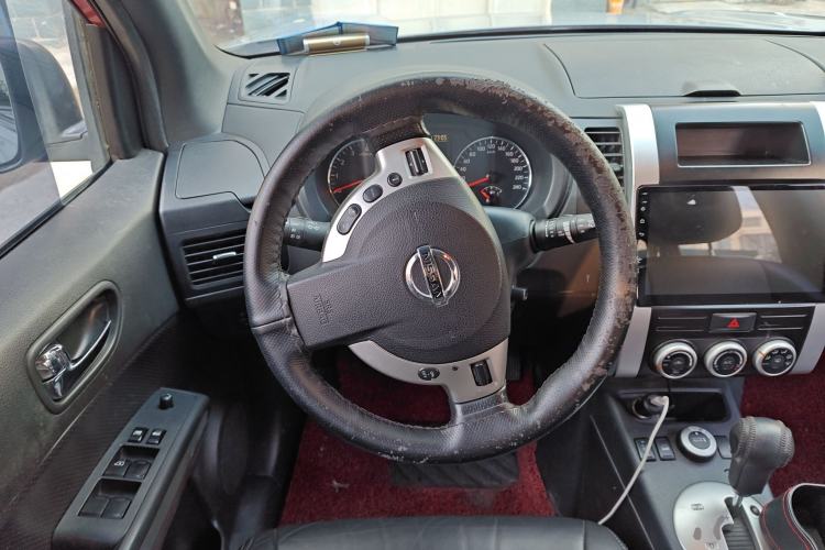 Used Nissan X-Trail 2012 2.5L CVT Luxury Edition 4WD
