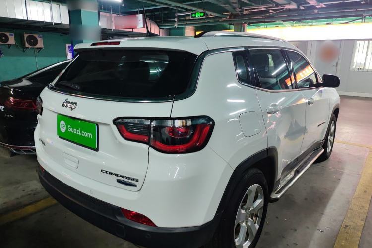 Used Jeep Compass 2017 200T Automatic Family Edition
