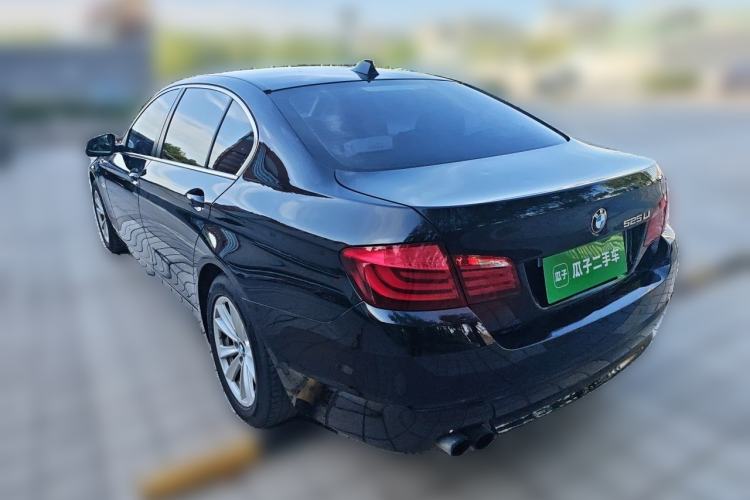 Used BMW 5 Series 2013 525Li Leading Model

