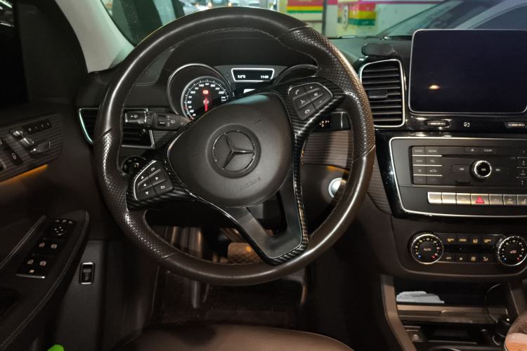 Used Mercedes-Benz GLE 2018 GLE 400 4MATIC Exclusive Edition