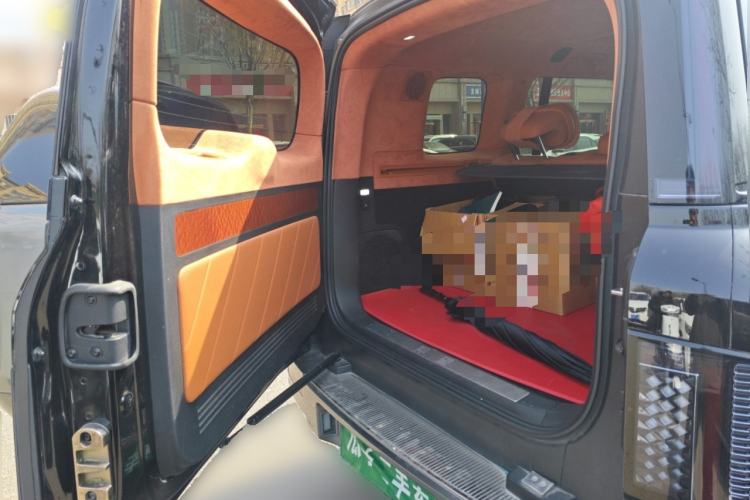 Used Yangwang U8 2023 Luxury Edition
