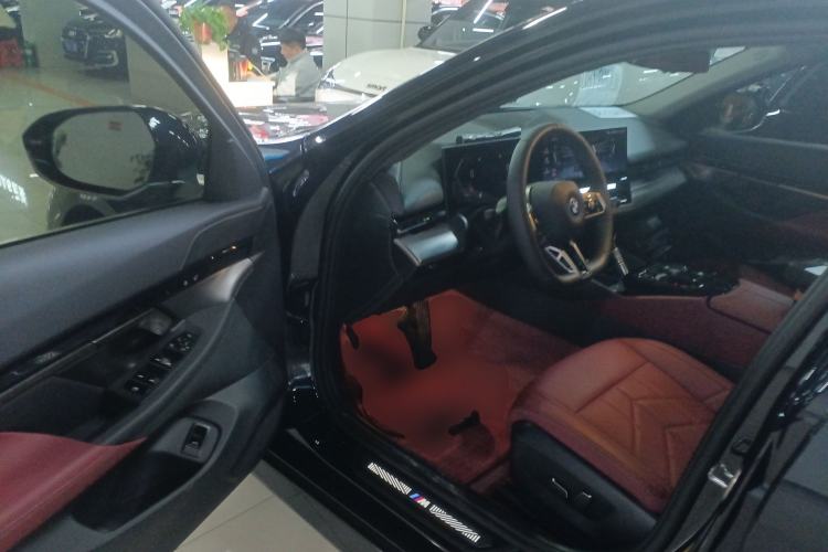 Used BMW i5 2024 eDrive 35L M Sport Package
