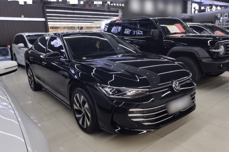 Used Volkswagen Passat 2025 Pro 380TSI Dragon Glory Edition