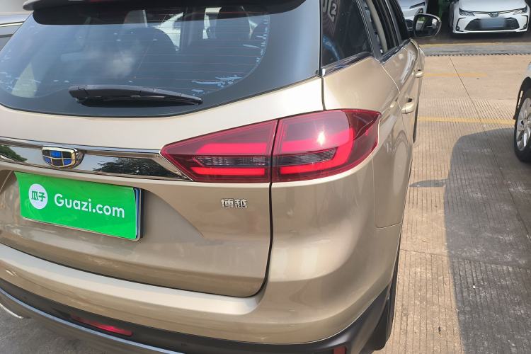 Used Geely Auto Emgrand X7 Sport 2020 1.8TD DCT Two-Wheel Drive Smart Connect 4G-Enabled Version
