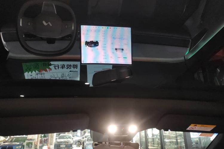 Used ONVO L60 2024 60 kWh Rear-Drive Version Headliner