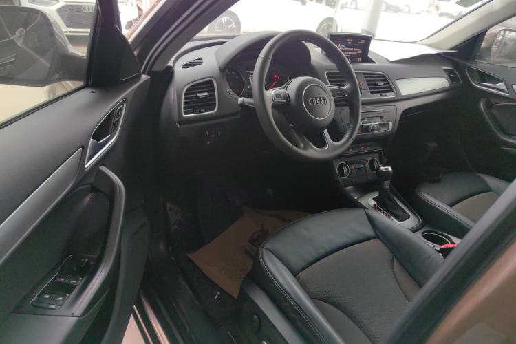 Used Audi Q3 2016 30 TFSI Fashion Model