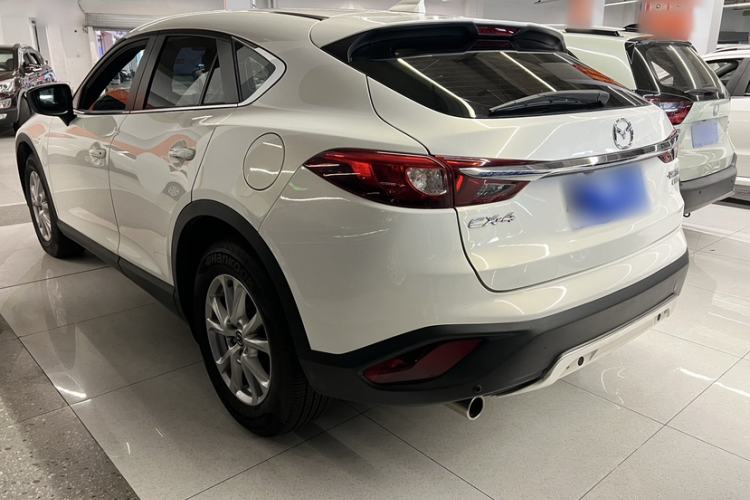 Used Mazda CX-4 2018 2.0L Automatic Two-Wheel Drive Blue Sky Dynamic Version China V Standard
