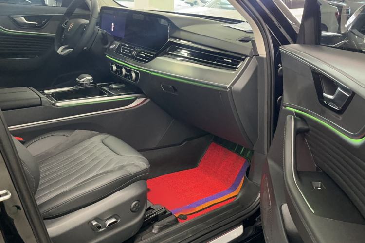 Used Hongqi HS5 2023 2.0T Qixiang Pro Edition Interior 8