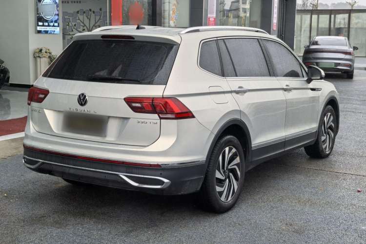 Used Volkswagen Tiguan L 2022 330TSI Automatic Two-Wheel Drive Smart Edition