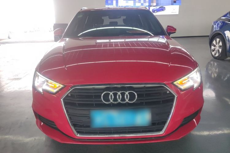 Used Audi A3 2018 30th Anniversary Edition Sportback 35 TFSI Ambition Model
